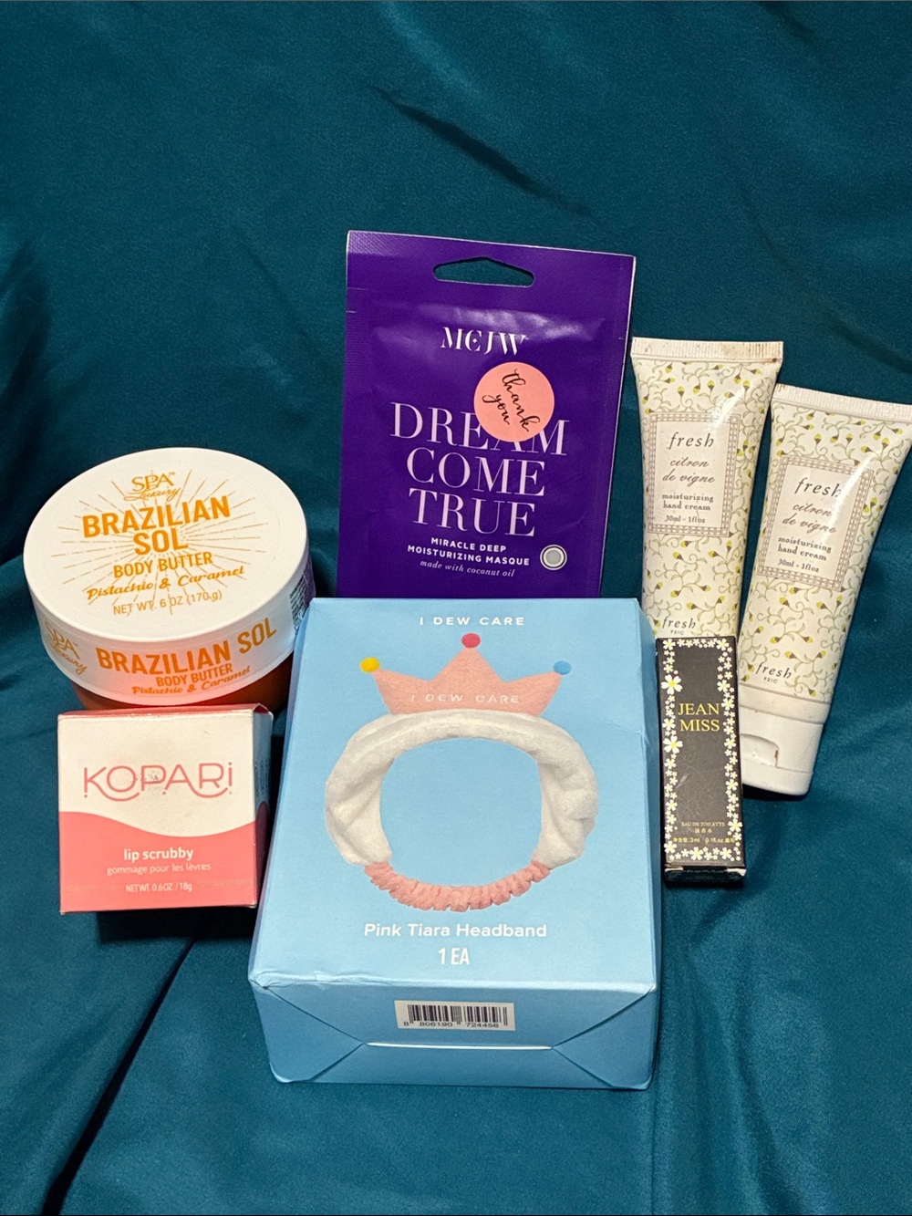 Beauty Bundle - Picture 13 of 13